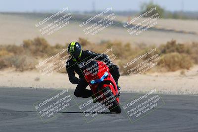 media/Mar-28-2022-Superbike Trackdays (Mon) [[b8603d0f67]]/Open Track Time/Turn 16/